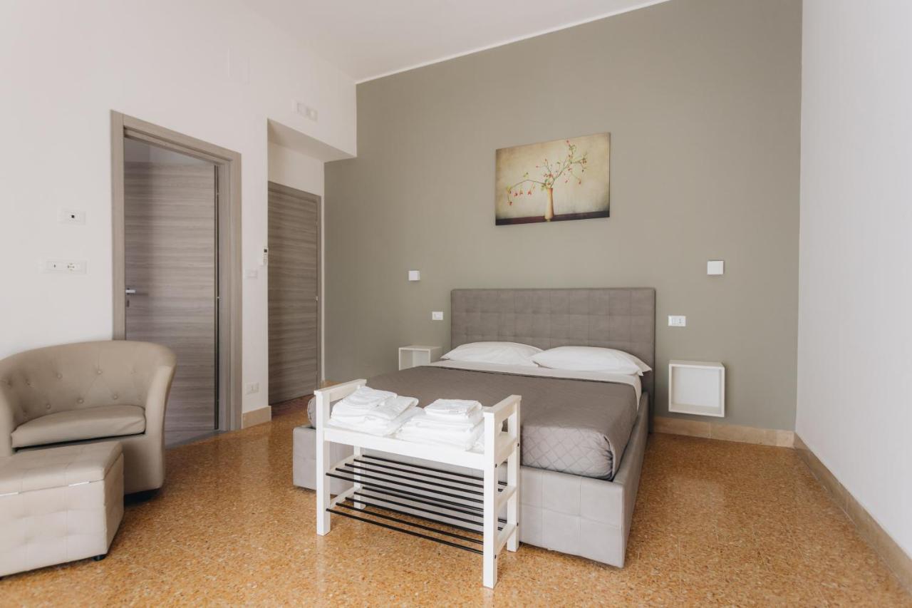 The Nest - Luxury Suites Pescara Buitenkant foto